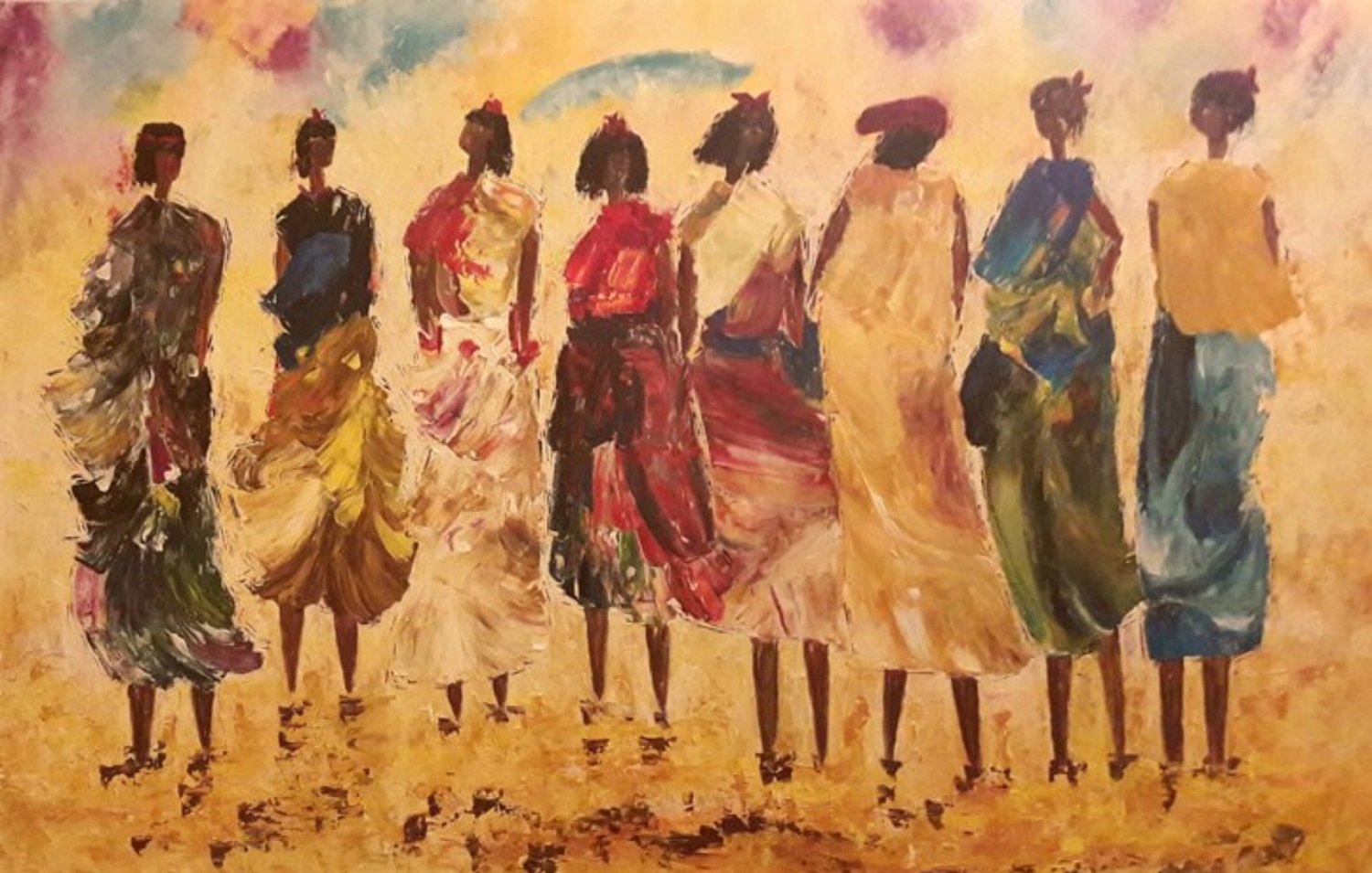 Cette image représente un groupe de femmes se tenant côte à côte, vues de dos. Elles portent des vêtements colorés, qui semblent flotter autour d'elles, suggérant un mouvement. Les robes varient en couleur, mélangeant des teintes de rouge, jaune, vert et bleu, créant un effet vibrant. Le fond est constitué de nuances chaudes, évoquant un paysage ensoleillé, ce qui donne une ambiance joyeuse et dynamique à l'œuvre. Le tableau suggère une connexion entre les femmes, renforcée par leur position rapprochée. Cela pourrait évoquer des thèmes de communauté, de culture ou de tradition.