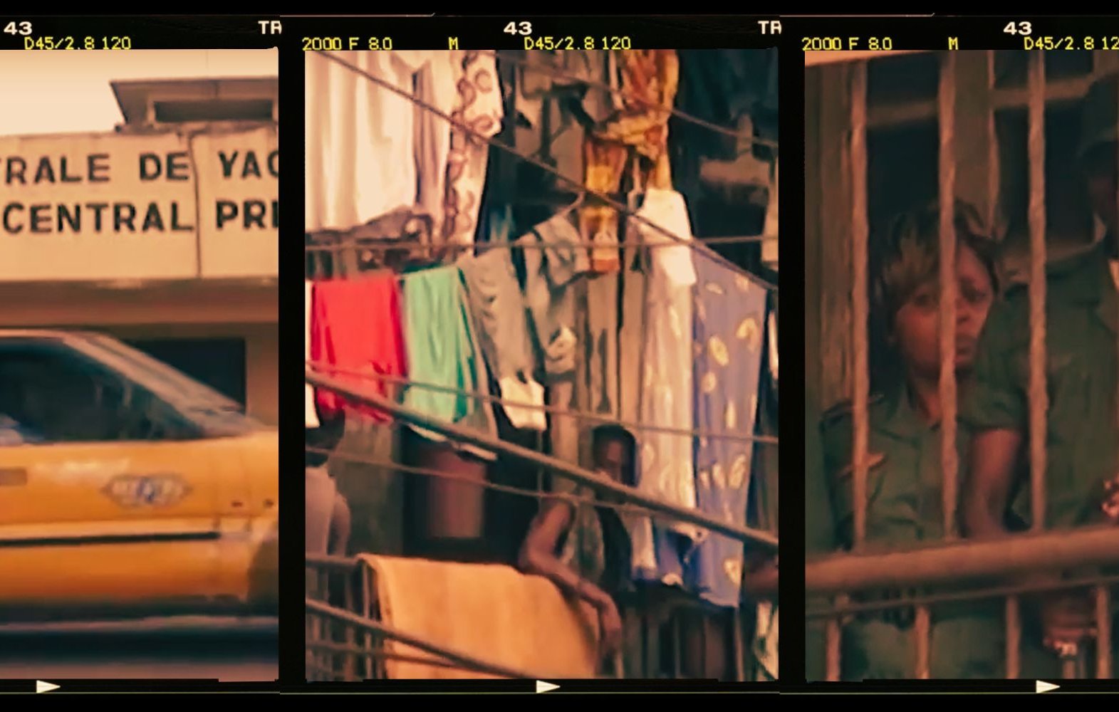 L'image montre une scène urbaine captivante à travers trois panneaux. À gauche, on aperçoit un taxi jaune typique qui passe devant une façade de bâtiment où est inscrit "Centrale de Yaoundé". Au centre, des vêtements colorés sont accrochés à des cordes à linge, flottant légèrement au vent, ce qui suggère une ambiance vivante et familière. À droite, une jeune personne observe depuis derrière des barreaux, ajoutant une touche d'intimité à la scène. L'ensemble évoque la vie quotidienne dans une ville, mêlant mouvement et moments de pause.